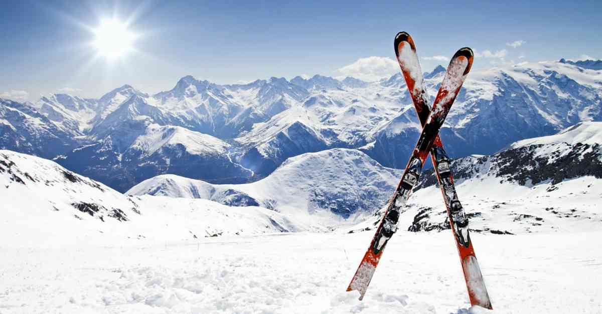 Le Ski » Vacances - Arts- Guides Voyages