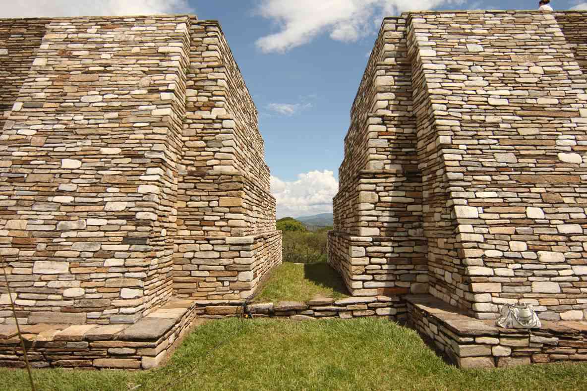 mixco viejo