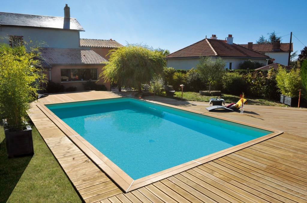Piscine de Jardin avec terrasse en bois