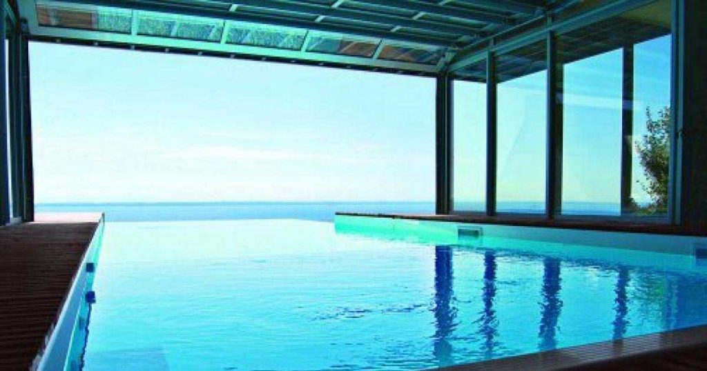 Piscine de luxe- intérieure