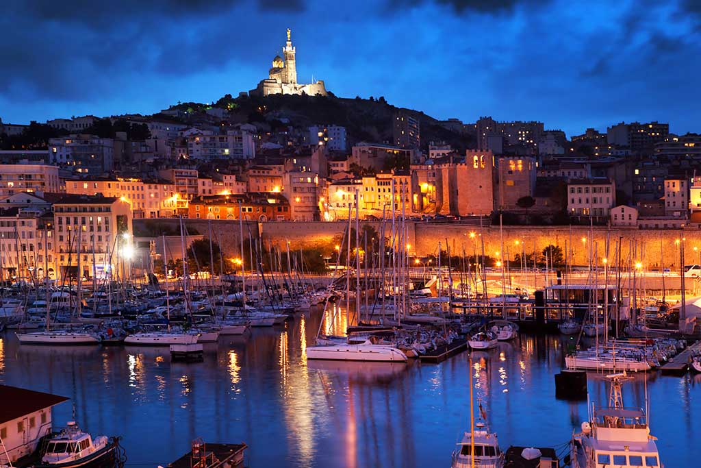 Ville de Marseille » Vacances  Arts Guides Voyages