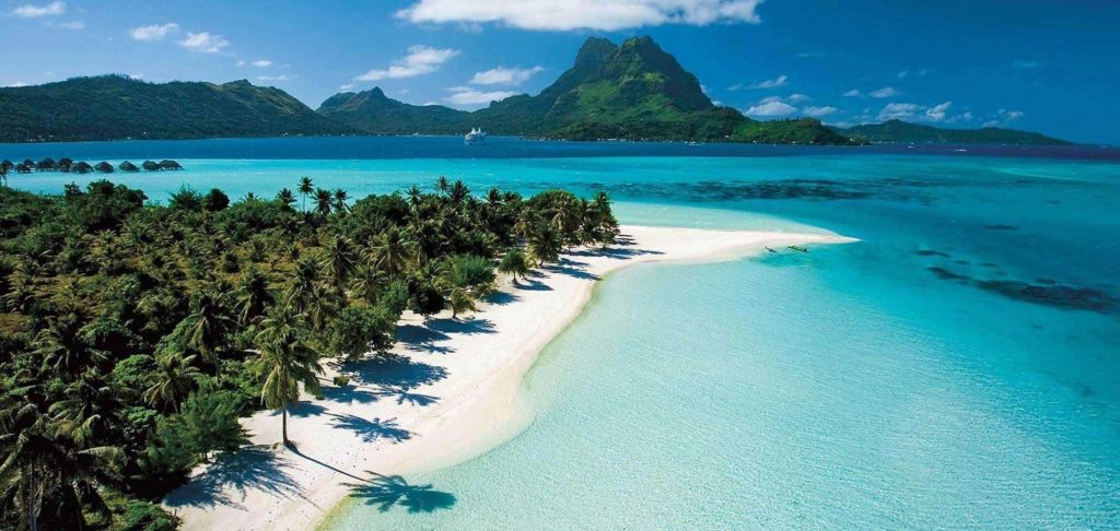 Ile dans l'Océan pacifique