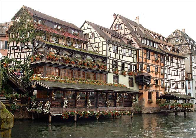 Carte - Ville de Strasbourg » Vacances - Arts- Guides Voyages