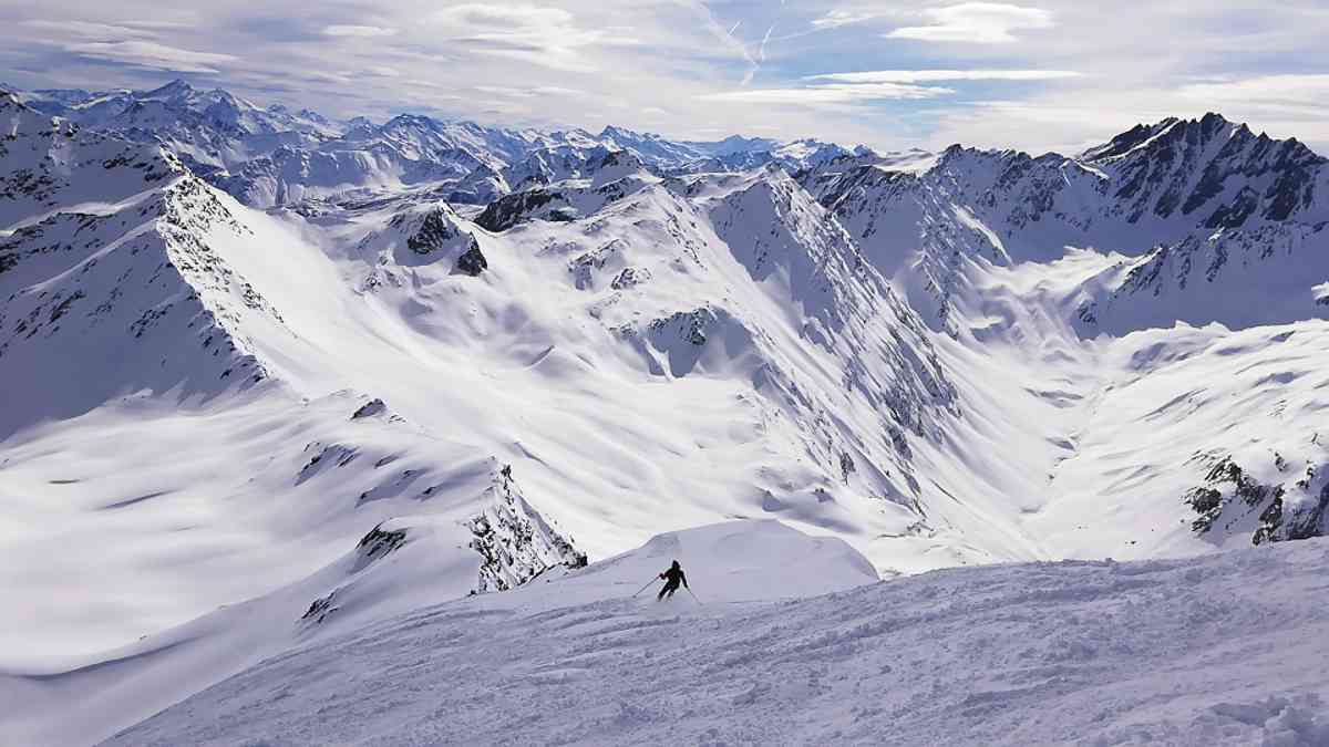 montagne neige et ski