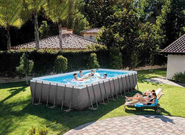 Piscine Gonflable Photos Et Images Voyage Carte Plan