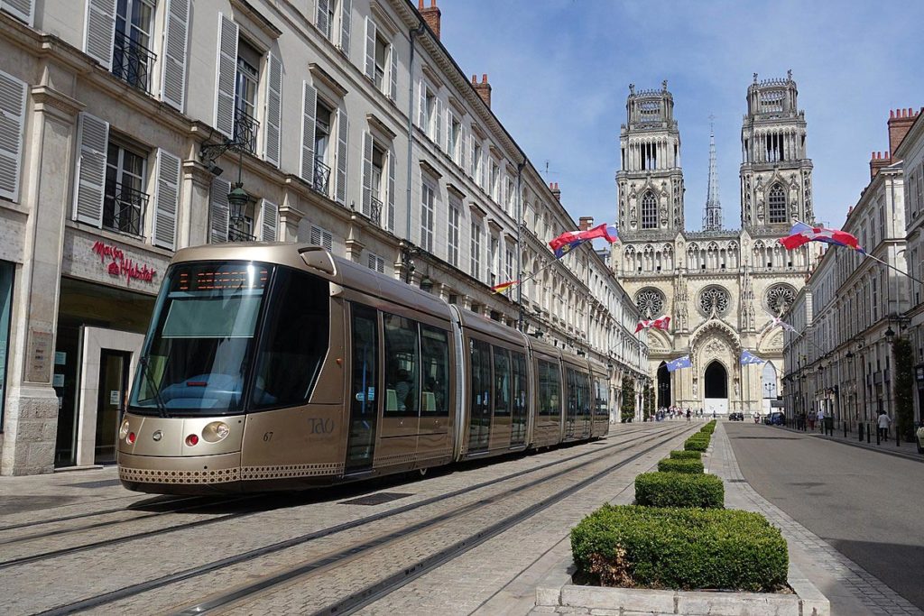 Rue Jeanne dArc - Orleans