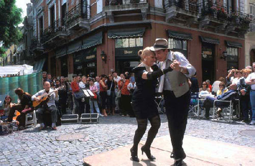 Photo de San Telmo et Rue de Buenos Aires en Argentine