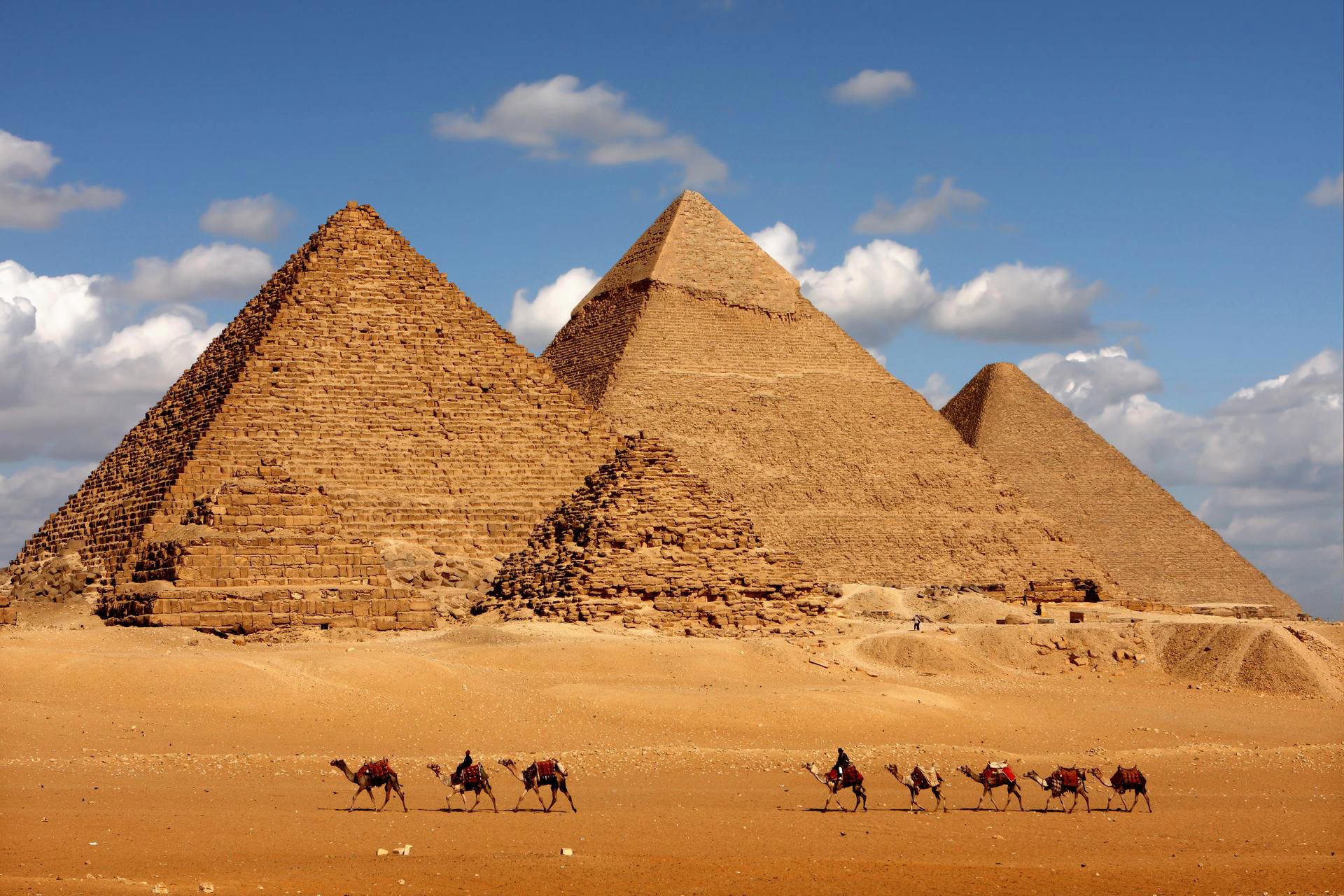 Pyramide de Louxor en Egypte