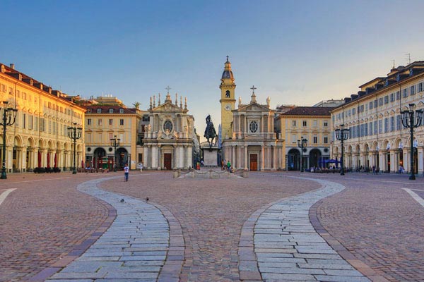 Piazza-San-Carlo-Turin